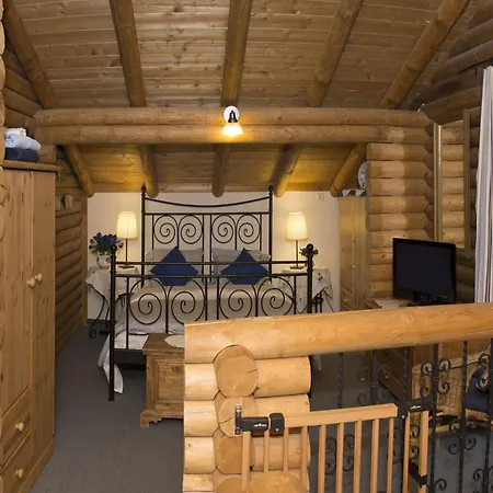 Tatil Evi Log Schwalbennest - At The Hill