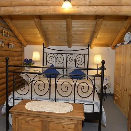 In Seefeld Near Slopes & Mountains Ferienhaus